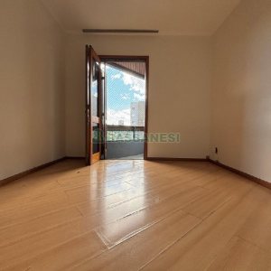 Apartamento com 140m², 3 dormitórios, 2 vagas, no bairro São Leopoldo em Caxias do Sul para Alugar