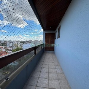 Apartamento com 140m², 3 dormitórios, 2 vagas, no bairro São Leopoldo em Caxias do Sul para Alugar