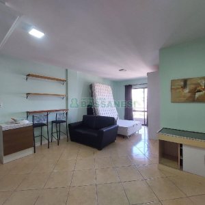 Apto Mobiliado com 30m², 1 dormitório, no bairro Centro em Caxias do Sul para Alugar