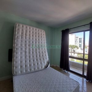 Apto Mobiliado com 30m², 1 dormitório, no bairro Centro em Caxias do Sul para Alugar