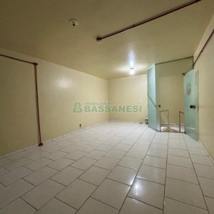 Loja com 70m², no bairro São Pelegrino em Caxias do Sul para Alugar
