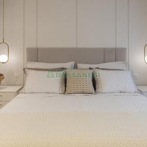 Apartamento com 212m², 3 dormitórios, 2 vagas, no bairro Madureira em Caxias do Sul para Comprar