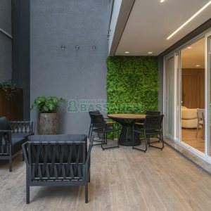 Apartamento com 212m², 3 dormitórios, 2 vagas, no bairro Madureira em Caxias do Sul para Comprar