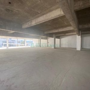 Loja com 585m², no bairro São José em Caxias do Sul para Alugar ou Comprar