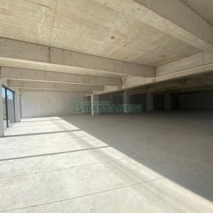 Loja com 585m², no bairro São José em Caxias do Sul para Alugar ou Comprar