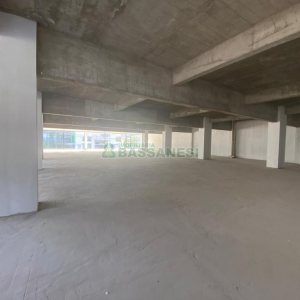 Loja com 585m², no bairro São José em Caxias do Sul para Alugar ou Comprar