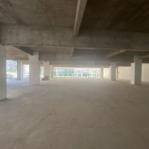 Loja com 585m², no bairro São José em Caxias do Sul para Alugar ou Comprar