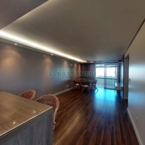 Apartamento com 92m², 2 dormitórios, 2 vagas, no bairro Lourdes em Caxias do Sul para Alugar