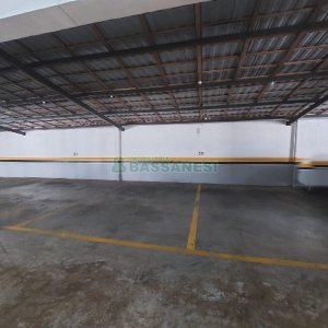 Apartamento com 92m², 2 dormitórios, 2 vagas, no bairro Lourdes em Caxias do Sul para Alugar