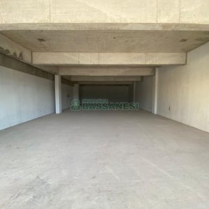 Loja com 200m², no bairro São José em Caxias do Sul para Alugar