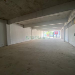 Loja com 200m², no bairro São José em Caxias do Sul para Alugar
