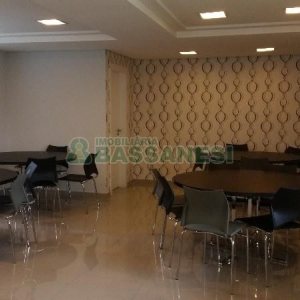 Apto Mobiliado com 97m², 3 dormitórios, 2 vagas, no bairro Villagio Iguatemi em Caxias do Sul para Alugar