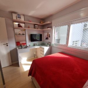 Apto Mobiliado com 97m², 3 dormitórios, 2 vagas, no bairro Villagio Iguatemi em Caxias do Sul para Alugar