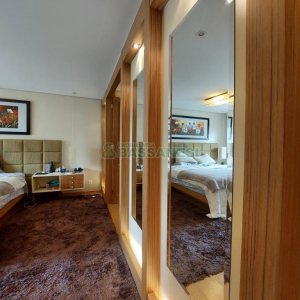 Apartamento com 210m², 3 dormitórios, 3 vagas, no bairro Medianeira em Caxias do Sul para Comprar