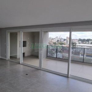 Apartamento com 176m², 3 dormitórios, 3 vagas, no bairro Rio Branco em Caxias do Sul para Comprar