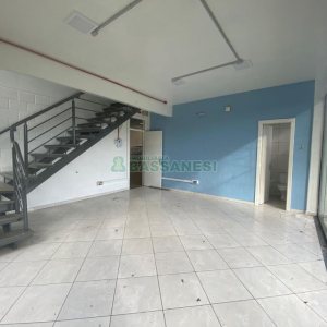 Pavilhão com 1300m², no bairro Cidade Nova em Caxias do Sul para Alugar