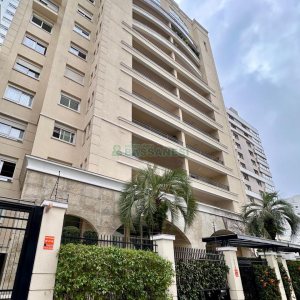 Apartamento com 202m², 3 dormitórios, 2 vagas, no bairro Exposição em Caxias do Sul para Comprar