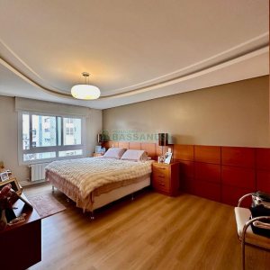 Apartamento com 202m², 3 dormitórios, 2 vagas, no bairro Exposição em Caxias do Sul para Comprar