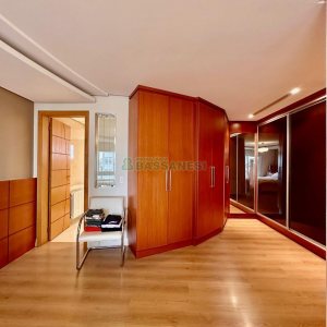 Apartamento com 202m², 3 dormitórios, 2 vagas, no bairro Exposição em Caxias do Sul para Comprar