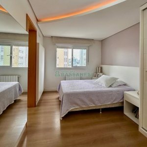 Apartamento com 202m², 3 dormitórios, 2 vagas, no bairro Exposição em Caxias do Sul para Comprar