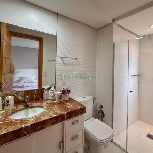 Apartamento com 202m², 3 dormitórios, 2 vagas, no bairro Exposição em Caxias do Sul para Comprar