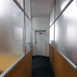 Loja com 220m², 2 vagas, no bairro Pio X em Caxias do Sul para Alugar