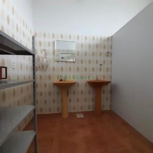 Loja com 220m², 2 vagas, no bairro Pio X em Caxias do Sul para Alugar