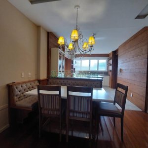 Apto/Cobertura com 132m², 3 dormitórios, 2 vagas, no bairro Pio X em Caxias do Sul para Comprar