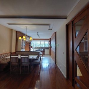 Apto/Cobertura com 132m², 3 dormitórios, 2 vagas, no bairro Pio X em Caxias do Sul para Comprar