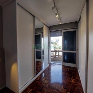 Apto/Cobertura com 132m², 3 dormitórios, 2 vagas, no bairro Pio X em Caxias do Sul para Comprar
