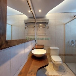 Apto/Cobertura com 132m², 3 dormitórios, 2 vagas, no bairro Pio X em Caxias do Sul para Comprar