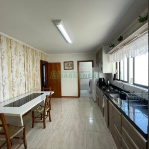 Apartamento com 115m², 3 dormitórios, 1 vaga, no bairro Marechal Floriano em Caxias do Sul para Comprar