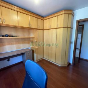 Apartamento com 115m², 3 dormitórios, 1 vaga, no bairro Marechal Floriano em Caxias do Sul para Comprar