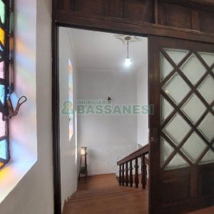 Casa com 160m², 3 dormitórios, 1 vaga, no bairro Rio Branco em Caxias do Sul para Alugar