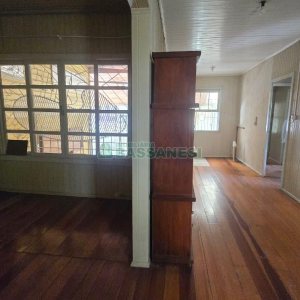 Casa com 222m², 4 dormitórios, 2 vagas, no bairro Marechal Floriano em Caxias do Sul para Comprar
