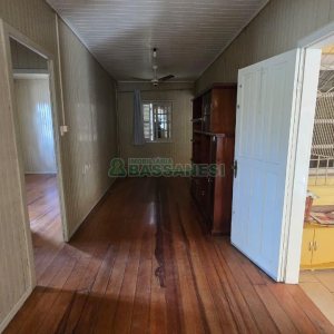 Casa com 222m², 4 dormitórios, 2 vagas, no bairro Marechal Floriano em Caxias do Sul para Comprar