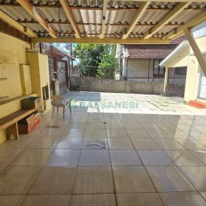 Casa com 222m², 4 dormitórios, 2 vagas, no bairro Marechal Floriano em Caxias do Sul para Comprar