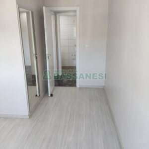 Apartamento com 58m², 2 dormitórios, 1 vaga, no bairro Santa Catarina em Caxias do Sul para Alugar ou Comprar