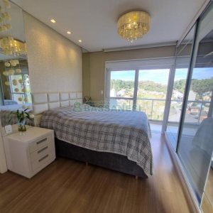 Apartamento com 96m², 2 dormitórios, 2 vagas, no bairro Colina Sorriso em Caxias do Sul para Comprar