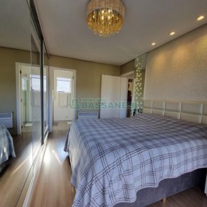 Apartamento com 96m², 2 dormitórios, 2 vagas, no bairro Colina Sorriso em Caxias do Sul para Comprar