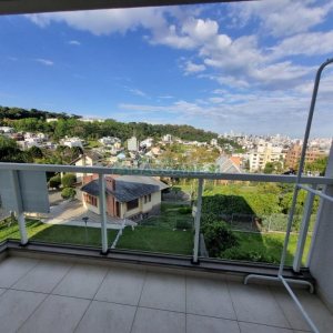 Apartamento com 96m², 2 dormitórios, 2 vagas, no bairro Colina Sorriso em Caxias do Sul para Comprar