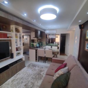 Apartamento com 93m², 2 dormitórios, 2 vagas, no bairro Villagio Iguatemi em Caxias do Sul para Comprar