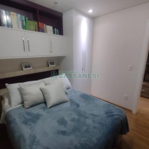 Apartamento com 93m², 2 dormitórios, 2 vagas, no bairro Villagio Iguatemi em Caxias do Sul para Comprar