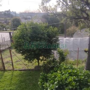 Casa com 146m², 3 dormitórios, 1 vaga, no bairro Diamantino em Caxias do Sul para Comprar