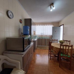 Casa com 70m², 2 dormitórios, no bairro Petrópolis em Caxias do Sul para Alugar