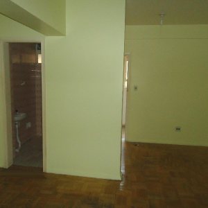 Sala com 30m², no bairro Centro em Caxias do Sul para Alugar