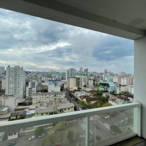 Apartamento com 63m², 2 dormitórios, 2 vagas, no bairro São Pelegrino em Caxias do Sul para Comprar
