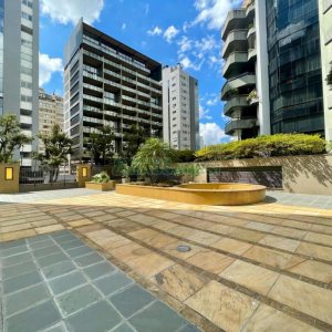 Apto Mobiliado com 181m², 3 dormitórios, 2 vagas, no bairro Exposição em Caxias do Sul para Alugar