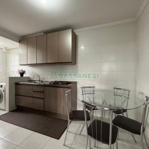 Apto Mobiliado com 52m², 1 dormitório, 1 vaga, no bairro Lourdes em Caxias do Sul para Comprar