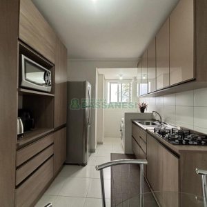 Apto Mobiliado com 52m², 1 dormitório, 1 vaga, no bairro Lourdes em Caxias do Sul para Comprar